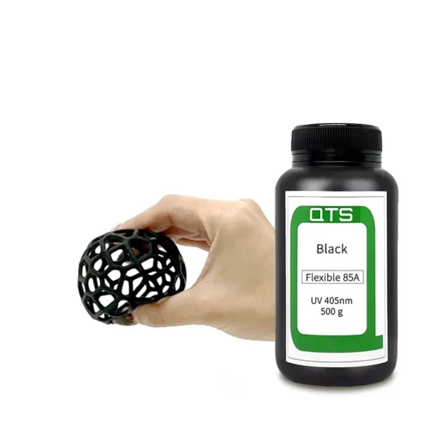เรซินแบบอ่อน QTS Flex 85A เป็นเรซินที่รักษาด้วยรังสียูวีได้ วัสดุคล้ายยางมีความยืดหยุ่นสูงและเหมาะสำหรับวัตถุหรือส่วนประกอบที่มีวัสดุหลายชนิดที่ต้องโค้งงอ บีบอัด จำลองการสัมผัสที่ยืดหยุ่น และเป็นไปตามหลักสรีรศาสตร์