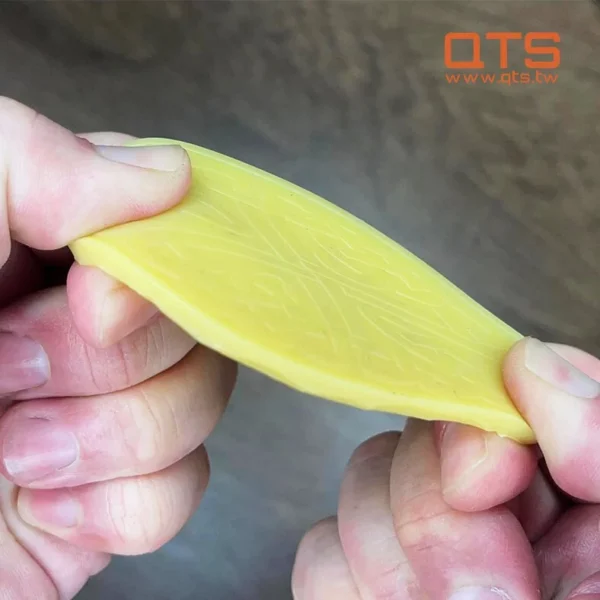 เรซิ่นสำหรับ 3D Printer ออกแบบมาสำหรับการใช้งานทางวิศวกรรม เหมาะอย่างยิ่งสำหรับการพิมพ์ต้นแบบที่มีรายละเอียด การทดสอบผลิตภัณฑ์ การตรวจสอบโครงสร้าง โดยมีคลื่นแสง 385-405 nm ซึ่งเหมาะกับเครื่องพิมพ์ทั่วไป SLA, DLP, MSLA (LCD Resin Printer)