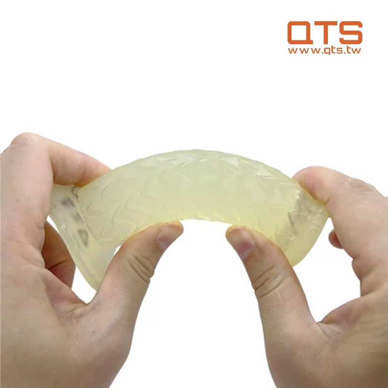 QTS Flex 52D Resin สร้างชิ้นส่วนคล้ายยางที่มีการยืดตัวที่น่าประทับใจ ซึ่งเหมาะอย่างยิ่งสำหรับการสร้างต้นแบบที่ต้องการความยืดหยุ่น QTS Flex 52D เหมาะสำหรับการใช้งานที่เกี่ยวข้องกับการเคลื่อนไหวซ้ำๆ โดยมีความทนทานและความสามารถในการยืดตัว